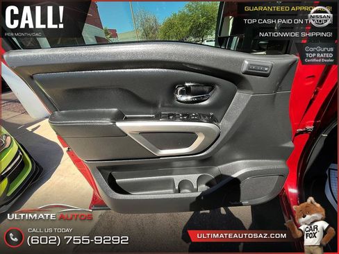 Used 2016 Nissan Titan PRO-4X w/ Pro-4x Convenience Package AWD/4WD image 10