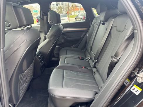 Used 2024 Audi Q5 2.0T Premium Plus w/ Premium Plus Package image 28