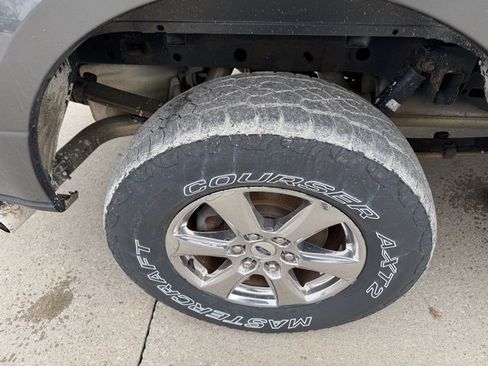 Used 2018 Ford F150 XLT w/ Equipment Group 302A Luxury image 11