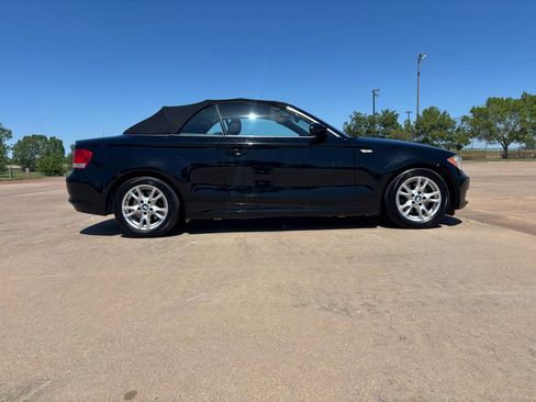 Used 2008 BMW 128i Convertible image 33