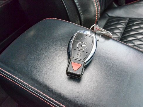 Used 2018 Mercedes-Benz G 63 AMG 4MATIC image 32