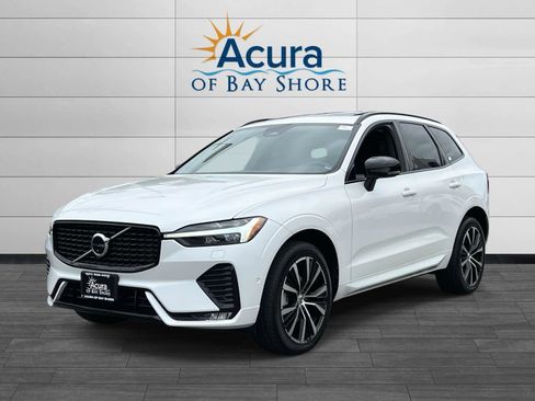 Used 2023 Volvo XC60 B5 Plus w/ Climate Package image 1