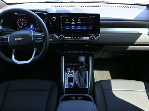 Certified 2024 Chevrolet Colorado LT w/ LT Convenience Package III image 13