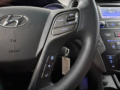 Used 2017 Hyundai Santa Fe Sport FWD image 20