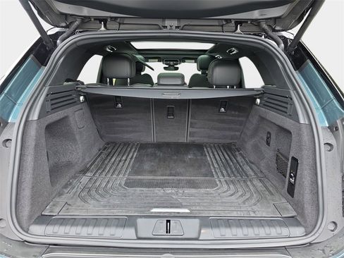 Used 2024 Land Rover Range Rover Sport SE image 12