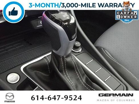 Used 2025 Volkswagen Jetta SE w/ Sunroof Package image 25