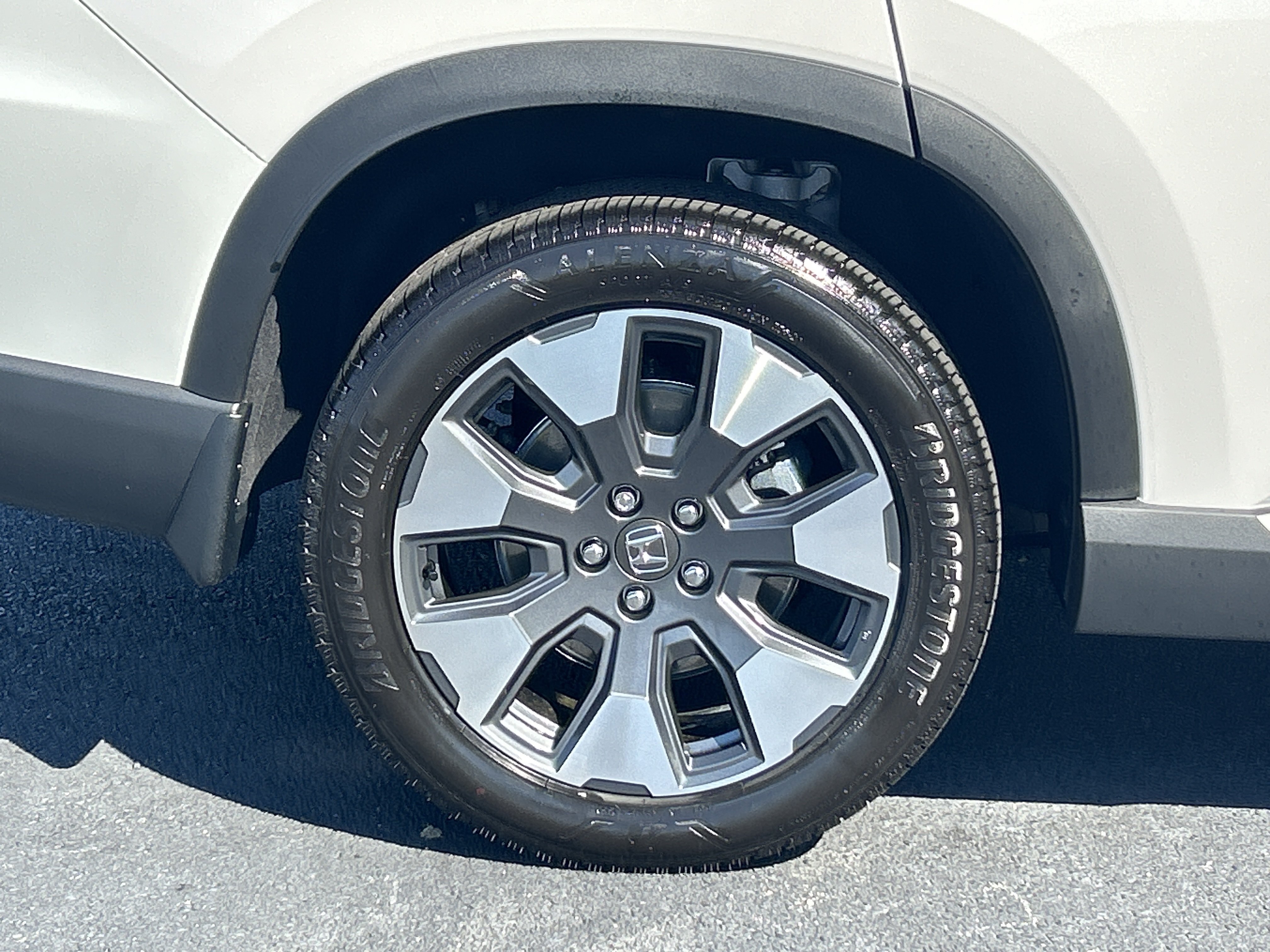 Used 2026 Honda Pilot Elite image 34