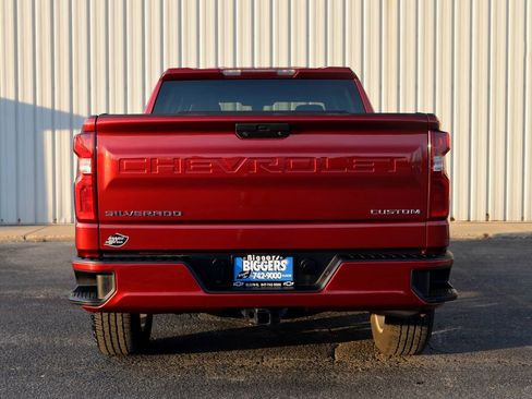 Used 2022 Chevrolet Silverado 1500 Custom w/ LPO, Dark Essentials Package image 7