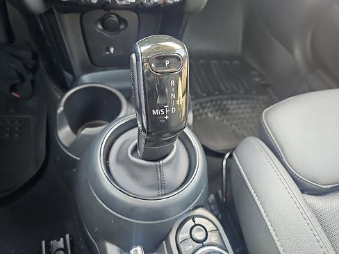 Used 2023 MINI Cooper S image 25