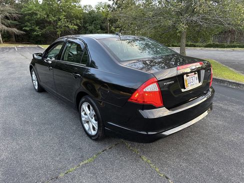 Used 2012 Ford Fusion SE image 8