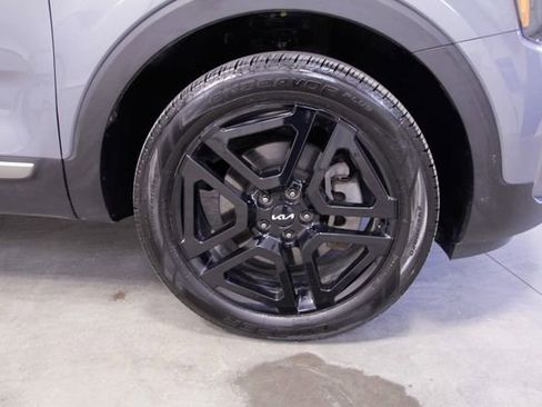 Used 2023 Kia Telluride EX X-Line image 11