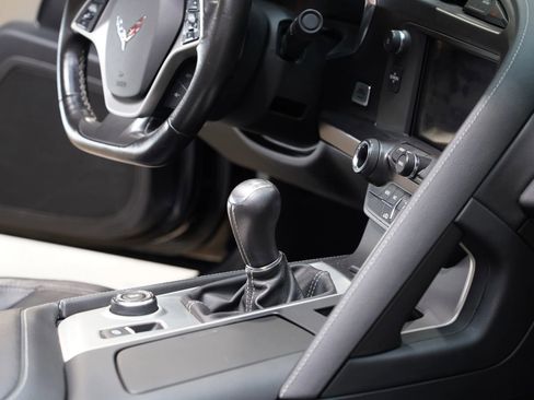 Used 2018 Chevrolet Corvette Stingray Coupe w/ Battery Protection Package image 53