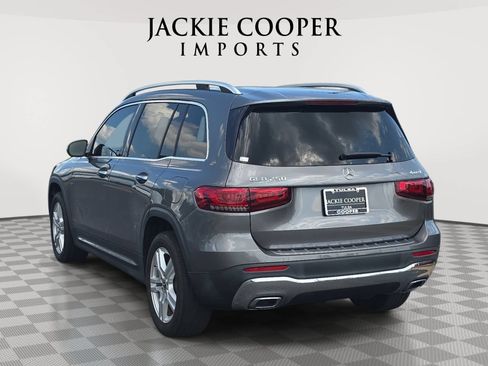 Used 2022 Mercedes-Benz GLB 250 4MATIC image 7