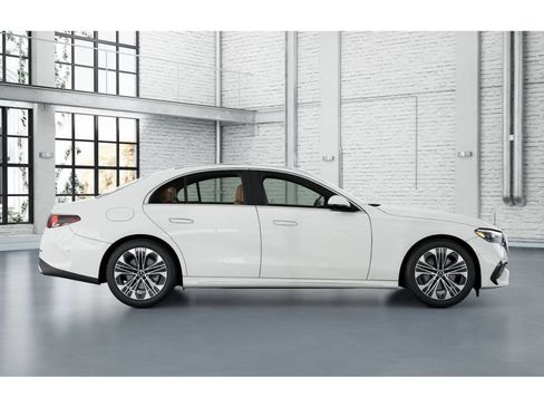 Used 2026 Mercedes-Benz E 350 Sedan image 2