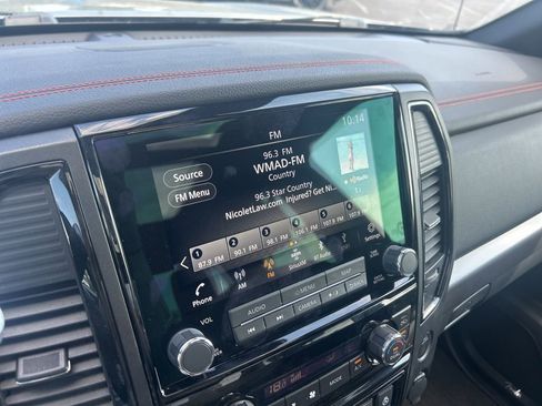 Used 2020 Nissan Titan PRO-4X AWD/4WD image 13