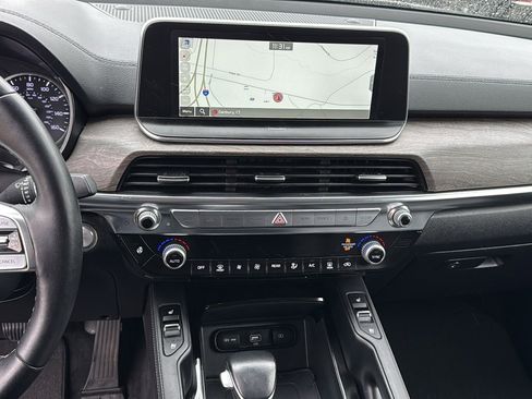 Used 2022 Kia Telluride EX w/ EX Premium Package image 21