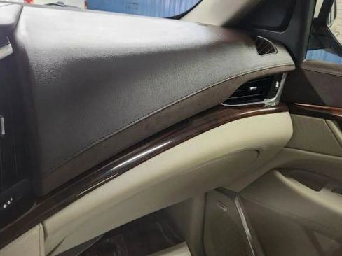 Used 2015 Cadillac Escalade Premium image 49