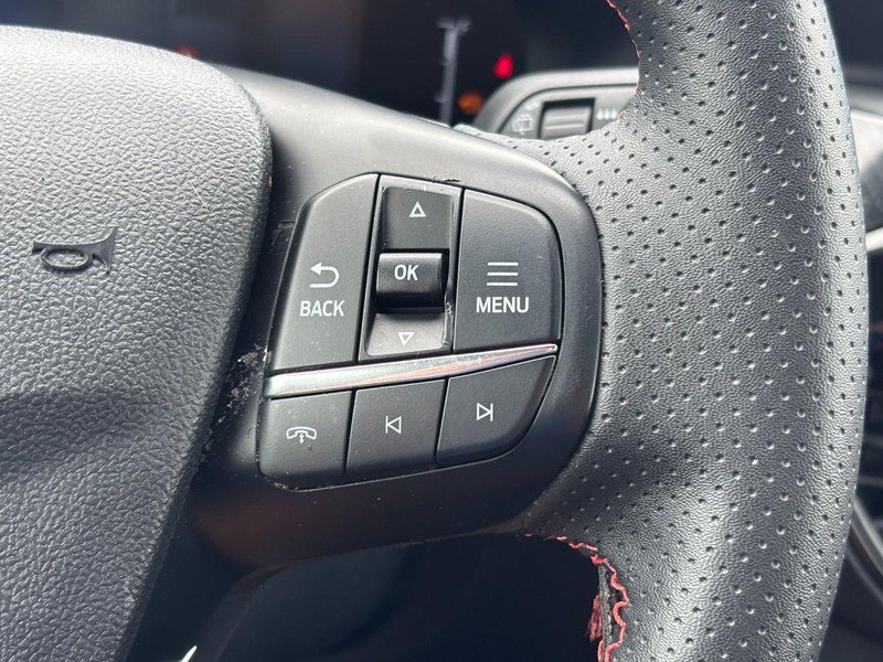 Used 2025 Ford Escape ST-Line FWD image 20
