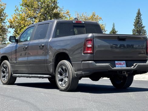 New 2026 RAM 1500 Express AWD/4WD image 5