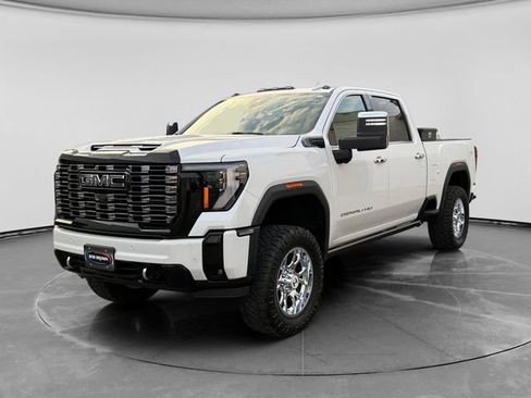 Used 2025 GMC Sierra 2500 Denali Ultimate AWD/4WD image 7