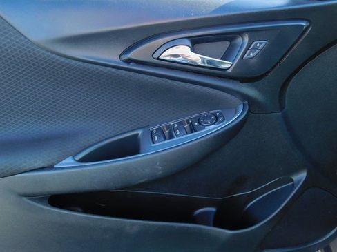 Used 2025 Chevrolet Malibu LT image 24