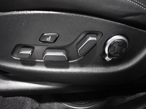 Used 2023 Genesis GV70 2.5T Sport Prestige w/ Sport Prestige Package image 19