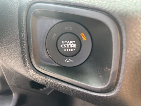 New 2026 Jeep Gladiator Sport AWD/4WD image 39