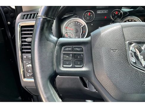 Used 2018 RAM 1500 Sport w/ Convenience Group AWD/4WD image 18