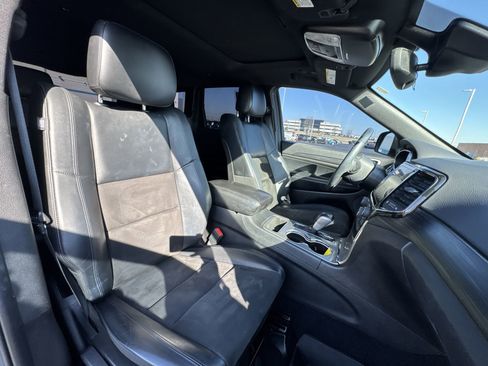 Used 2021 Jeep Grand Cherokee Laredo X image 25