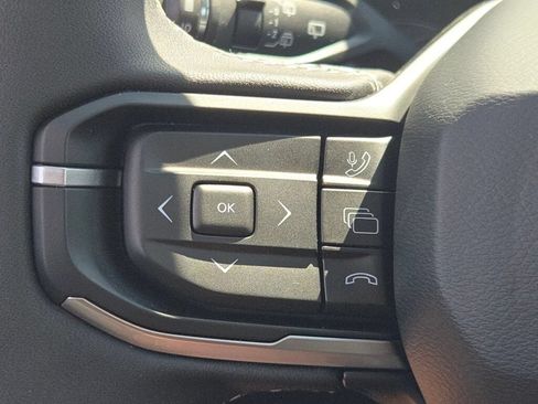 New 2026 Jeep Cherokee Overland w/ Advanced Pro Tech Group AWD/4WD image 30
