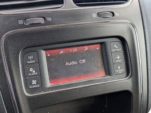 Used 2011 Dodge Journey Mainstreet w/ Flexible Seating Group image 22