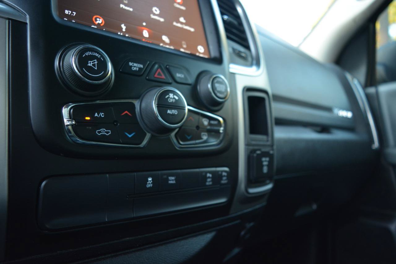 Used 2019 RAM 1500 Big Horn RWD image 23
