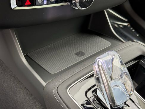 New 2026 Volvo XC90 B6 Plus w/ Protection Package Premier image 23