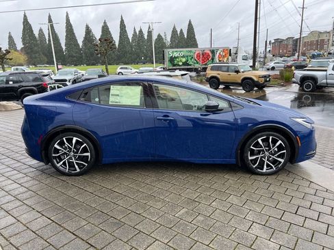 New 2026 Toyota Prius Plug-In Hybrid image 6