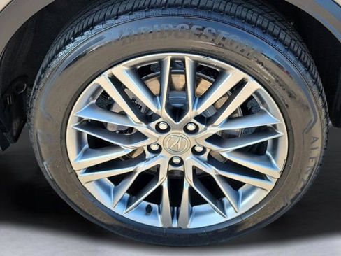 Used 2023 Acura MDX SH-AWD w/ Advance Package image 7
