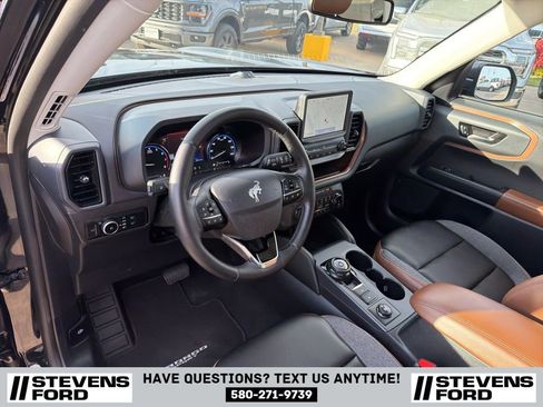 Used 2024 Ford Bronco Sport Outer Banks w/ Tech Package image 20