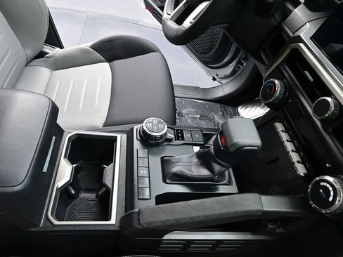 Used 2024 Toyota Tacoma TRD Off-Road image 13