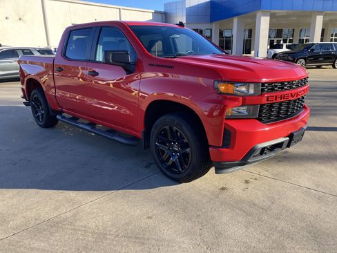 Used 2020 Chevrolet Silverado 1500 Custom w/ Rally Edition image 3