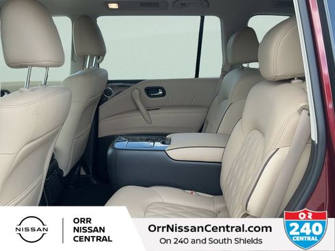 Used 2024 Nissan Armada Platinum w/ Captain's Chairs Package RWD image 13