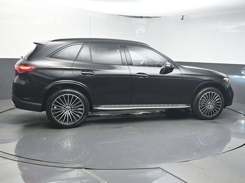 Used 2026 Mercedes-Benz GLC 300 image 8