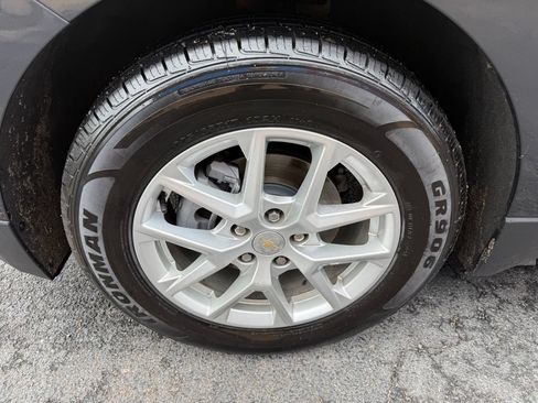 Used 2023 Chevrolet Equinox LT FWD image 36