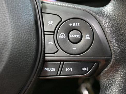 Used 2023 Toyota Corolla LE w/ Carpet Mat Package (TMS) FWD image 30