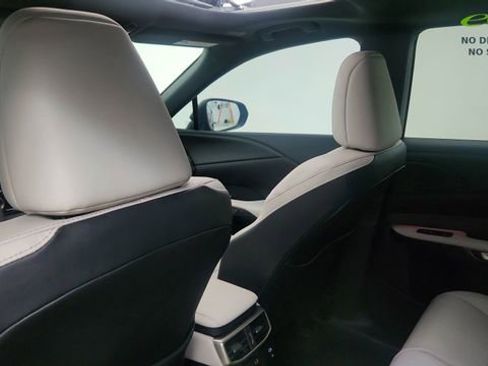 Used 2024 Lexus RX 350 Premium Plus w/ Convenience Package FWD image 31