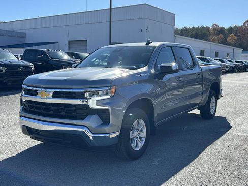 Used 2024 Chevrolet Silverado 1500 LT w/ Protection Package image 7