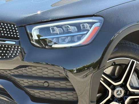 Used 2022 Mercedes-Benz GLC 300 image 3