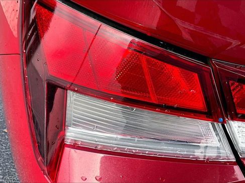 Used 2021 Hyundai Elantra SEL image 20