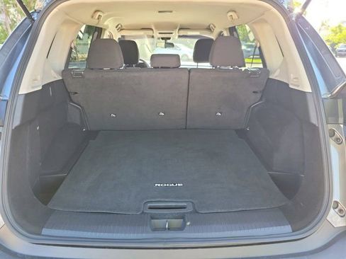 Certified 2023 Nissan Rogue S FWD image 11