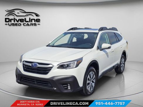 Used 2022 Subaru Outback Premium image 5