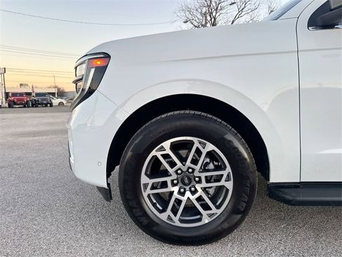 Certified 2025 Ford Expedition Max Active image 23