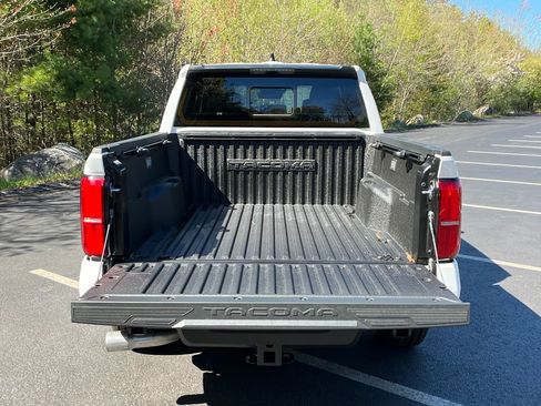 New 2025 Toyota Tacoma SR5 AWD/4WD image 10